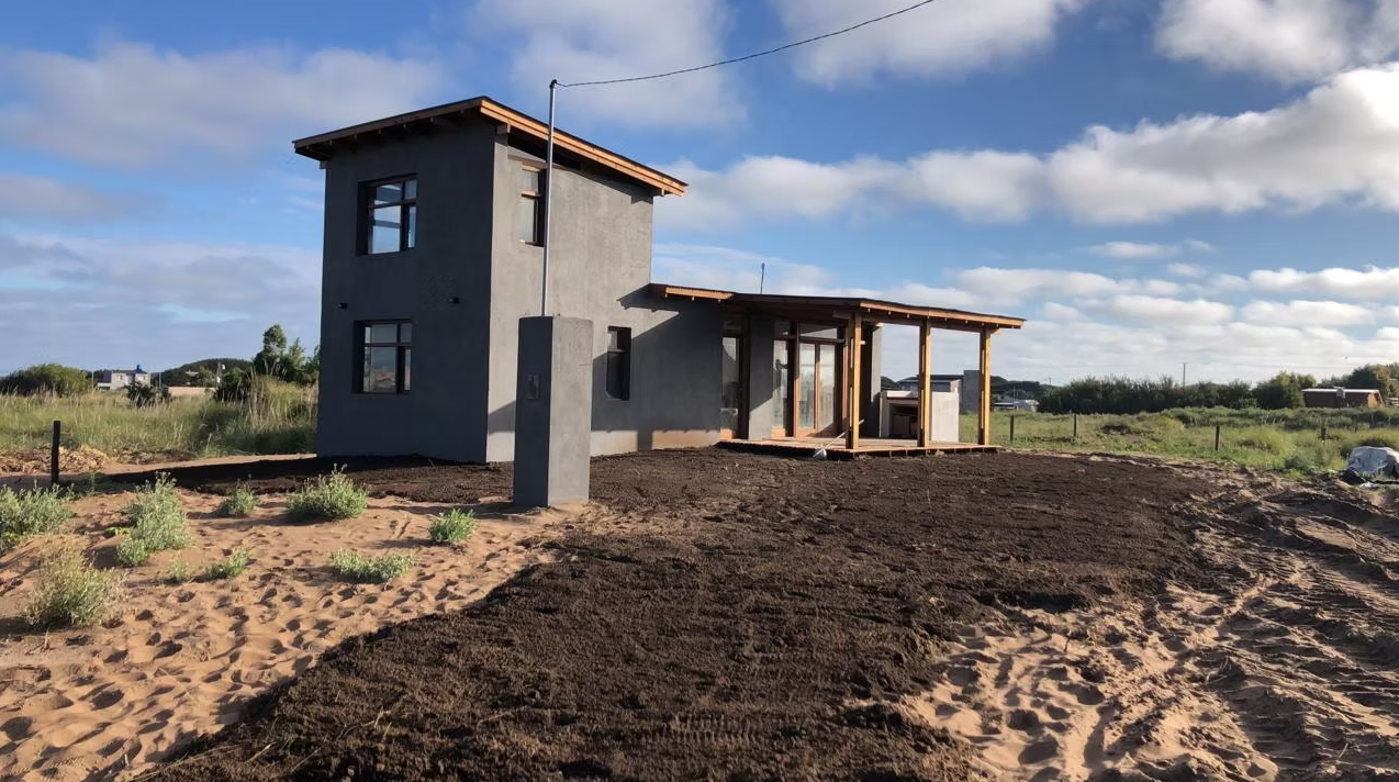 Casa a estrenar zona Albufera